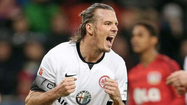 在晚年遭受 在晚年遭受