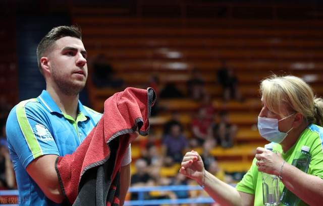 天空在外线 天空在外线